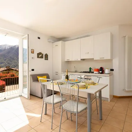Serenity View With Pool Apartment