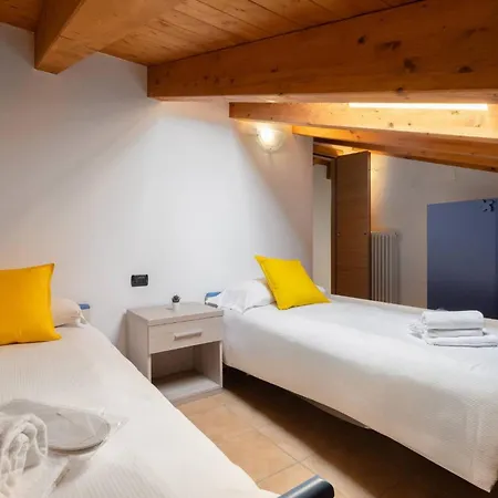 Serenity View With Pool Apartment Lenno